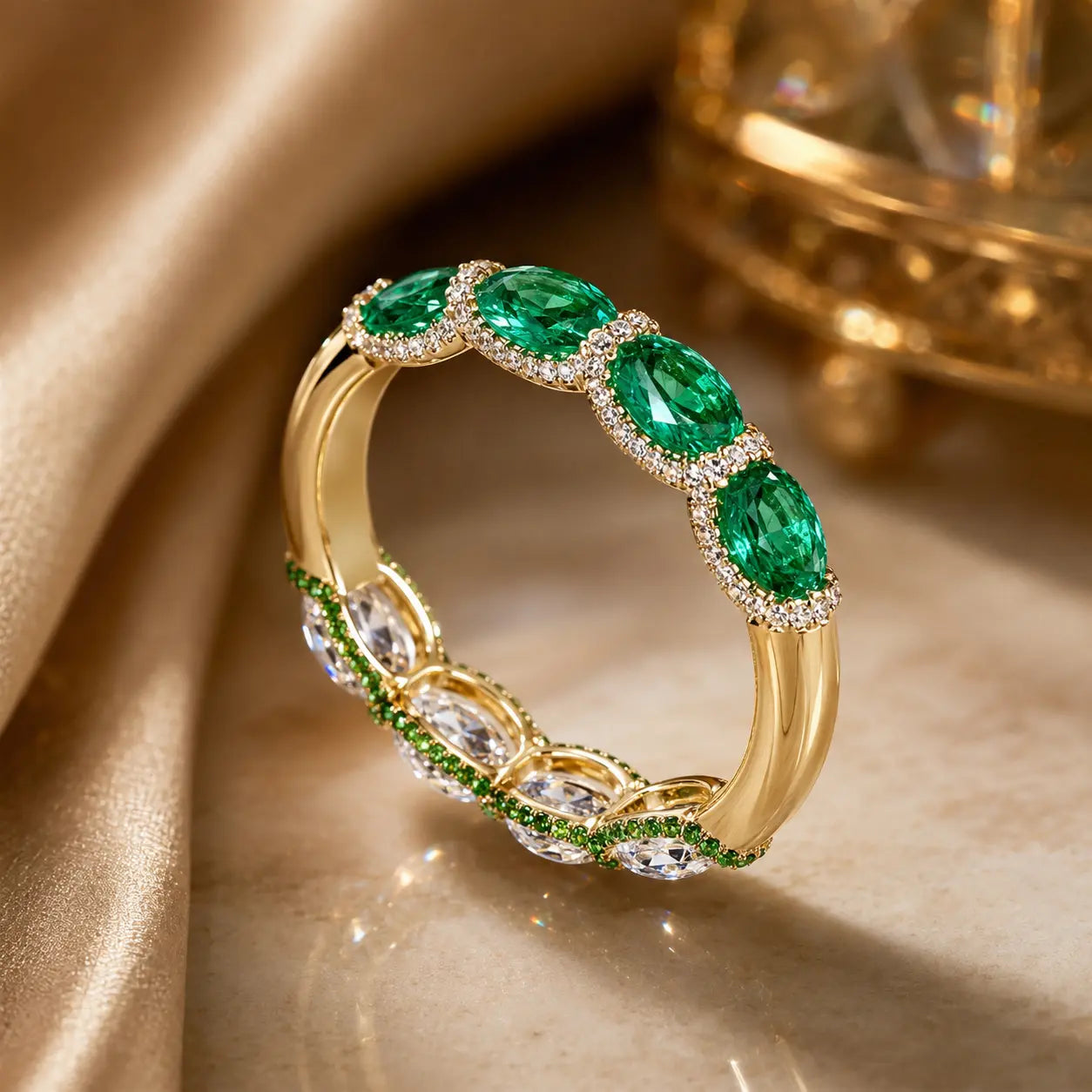 One Ring, Two Unforgettable Looks: Turn It for Vivid Green Color or Clear Moissanite Brilliance, Flatter Your Fingers & Finish Every Outfit Without Stacking | Gold or Silver | Last Day Sale-90% OFF🔥