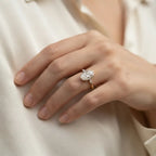 Smooth Bezel Oval Moissanite Ring | Zero-Snag Luxury for Everyday Wear--Last Day Sale-90% OFF🔥